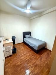 Queens (D3), Condominium #568018651